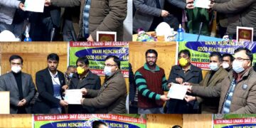 عالمی یونانی میڈیسن ڈے کے موقعے پر پلوامہ میں تقریب کا انعقاد