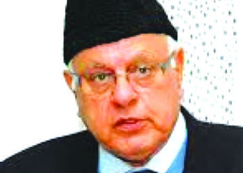 حدبندی کمیشن کا قیام غیر قانونی، مجوزہ رپورٹ لوگوں کو تقسیم کرنے کی مذموم کوشش،نیشنل کانفرنس اپنے اصول پر قائم: فاروق عبداللہ