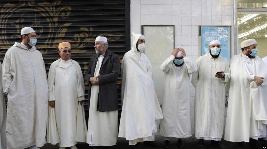 فرانس: صدر میخواں کی حکومت کا دی فورم آف اسلام بنانے کا اعلان