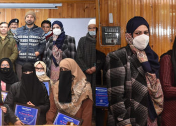بڈگام پولیس نے  بارویں جماعت کے حالیہ نتائج میں پوزیشن ہولڈرز کی عزت افزائی کی
