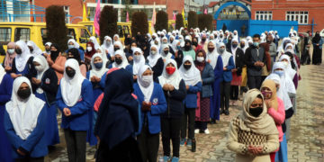 طویل مدت سے ویران وادی کے تعلیمی اداروں میں لوٹ آئیں رونقیں