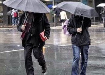 بالائی علاقوں میں ہلکی برفباری  میدانی علاقوں میں بارشیں