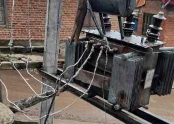 ہندورہ ترال کے لوگ پریشان