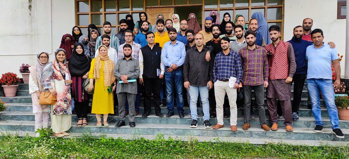 کشمیر یونیورسٹی سوتھ کیمپس میں سابق طلباء کا اجلاس منعقد