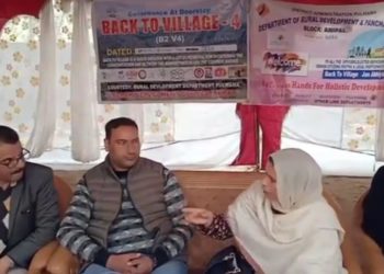 ترال میں ”بیک ٹو ولیج4“شدو مد سے جاری ،لوگوں کی بڑ ھ چڑ ھ کر شرکت