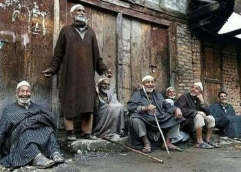ترال میں سرکاری مرعات حاصل کرنے والے بزرگ شہری اور بیوہ خواتین پریشان
