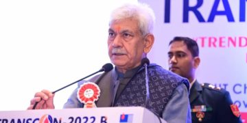رضاکارانہ خون کے عطیہ کے لیے لوگوں کو تعلیم دینے، حوصلہ افزائی کرنے کی ضرورت :ایل جی منوج سنہا