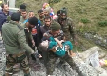 پونچھ میں مکان پر مٹی کا تودہ گرآیا، ماں بیٹی لقمہ اجل  کنبے کے 2مرد افراد زخمی