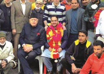 معروف گلوکار وقار خان کی سیاسی دنیا میں انٹری
