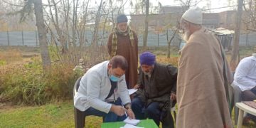 سیمو ترال میں مفت آیوش طبی کیمپ کا انعقاد
