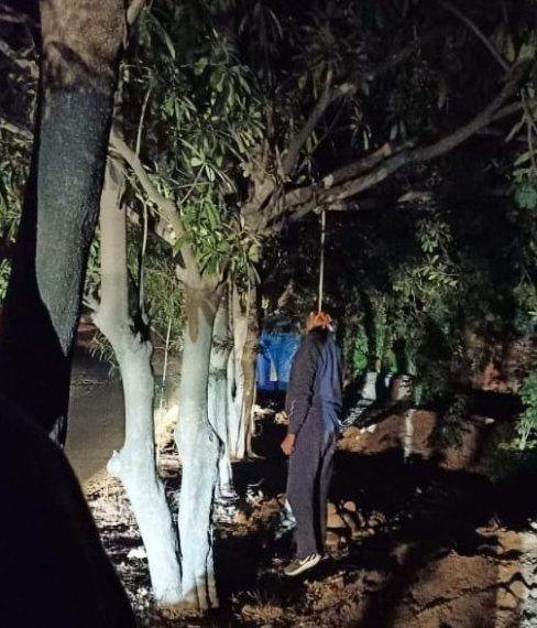 اونتی پورہ کے مزدور کی لاش جموں میں درخت سے لٹکی ہوئی برآمد