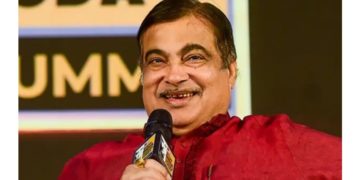 15 سال پرانی سرکاری گاڑیوں کو ختم کیا جائے گا: نتن گڈکری