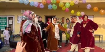 راجباغ میں قائم سکول میں سالانہ دن منایا گیا