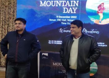 جموں و کشمیر میں غیر ملکی سیاحوں کی آمد میں اضافہ ہوا ہے: سرمد حفیظ