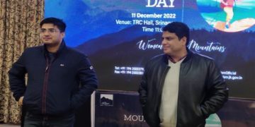 جموں و کشمیر میں غیر ملکی سیاحوں کی آمد میں اضافہ ہوا ہے: سرمد حفیظ