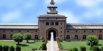 تاریخی جامع مسجد سرینگر کے انتظامیہ کا غیر معمولی فیصلہ