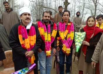 ڈاڈسرہ ترال میں کھیل کا میدان کھلاڑیوں کے لئے وقف