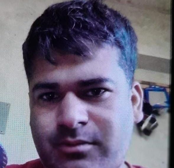 جنوبی کشمیر کے اونتی پورہ میں سڑک حادثہ، بیروہ بڈگام کاپولیس اہلکار جاں بحق