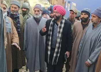 ڈی ڈی سی ممبر ڈاڈسرہ کا ترال کے کئی علاقوں کا دورہ کیا