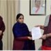ملی ٹنٹ حملے میں مارے گئے کشمیری پنڈت پورن کرشن کے ورثا کی بازآبادکاری
