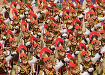 جموں و کشمیر کے 45 پولیس اہلکاروں کو ان کی بہادری کے لیے اعزازات سے نوازا جا رہا ہے۔