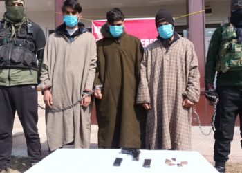 کولگام میں حزب ملی ٹنٹوں کے3معاونین گرفتار
