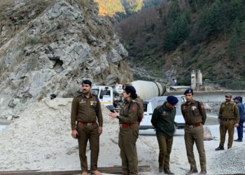 حادثات اور ٹریفک جیم سے پاک سرینگر جموں شاہراہ ہماری اولین ترجیح؛ ڈی آئی جی ٹریفک