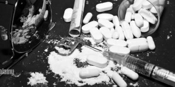 جموں و کشمیر میں تقریباً10 لاکھ افراد منشیات کے عادی،مرداورخواتین مختلف نشہ آور چیزوں کی لت میں مبتلائ