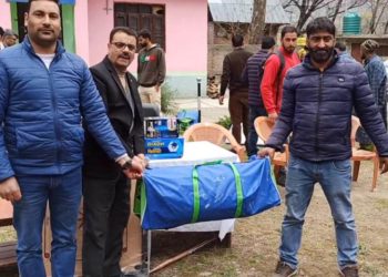 آری پل ترال کے 10سرکاری سکولوں کو سپورٹس کٹس فراہم