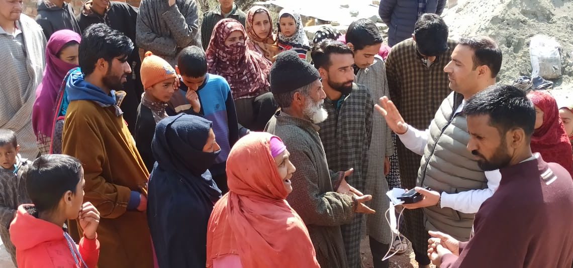 ڈی ڈی سی آری پل کا تحصیل آری پل کے مختلف علاقوں کا علاقوں کا دورہ