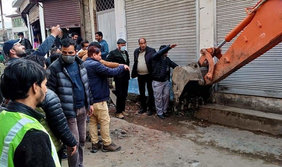 جموں و کشمیرمیں اب بھی7لاکھ کنا سرکاری اراضی پر غیر مجاز قبضہ،اعلیٰ حکام کی وزارت داخلہ کیساتھ اہم مشاورت