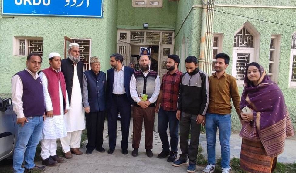شعبہ اردو، کشمیر یونی ورسٹی کی جانب فرزندان”محی الدین قادری زور دکنی“سے خصوصی ملاقات کا اہتمام