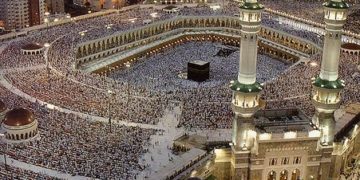 مسجد الحرام اور مسجد نبوی ﷺمیں نمازِ عید کے بڑے اجتماعات