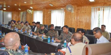 پولیس سربراہ کاجنوبی کشمیر کے ضلع اننت ناگ ضلع کا دورہ