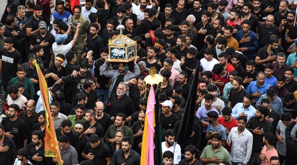 34برس بعدسری نگر شہر کی فضائیں امامِ حسین اور دیگر شہدائے کر بلا کی ثنا خوانی سے معطر