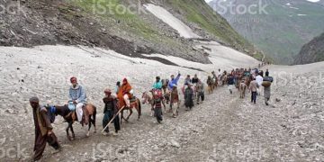 سازگار موسمی صورتحال کے بیچ امرناتھ یاترا2023بغیر خلل کے جاری