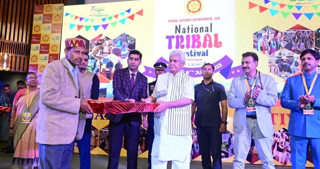 کچھ لوگ بے گھر افرادکوزمین دینے کے اعلان سے ناخوش،سرکاری اراضی پرقابض بااثر لوگوں کودردشروع
