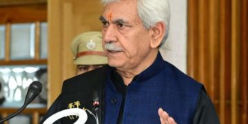ایل جی جموںو کشمیر منوج سنہا کا راشن فراہم کرنے کے حوالے سے بڑا اعلان جموں و کشمیر میں 57لاکھ سے زیادہ ترجیحی گھرانوں کے لیے رعایتی نرخوں پر 10کلو اضافی راشن فراہم کرنے کا اعلان