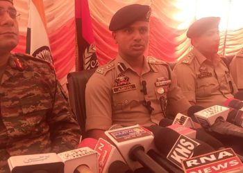 بارہمولہ میں2 ملی ٹینٹ ماڈیول کا پولیس اور آرمی سنے پردہ فاش کیا