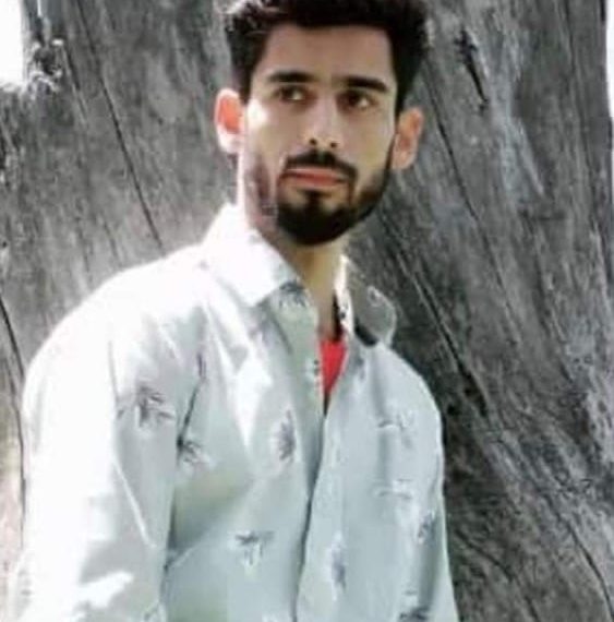 ڈاڈسرہ ترال کے رفیقی خاندان سے اظہار تعزیت