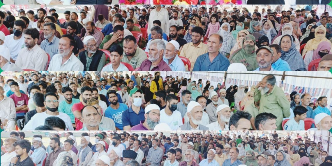 کہا، ہم مل جُل کر استحصالی سیاسی جماعتوں اور اُن کے لیڈران سے چھٹکارا حاصل کریں گے