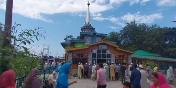 پکھرپورہ میں سالانہ عرس کی تقریب شدو مد سے جاری