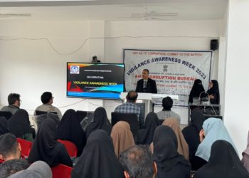 اے سی بی نارتھ ونگ نے گورنمنٹ کالج آف پولی ٹیکنک بارہمولہ میں ویجیلنس بیداری پروگرام کا اہتمام کیا