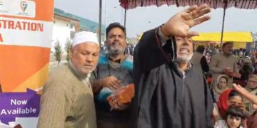 پانپور میں جشن زعفران کے دوران ہنگامی آرائی