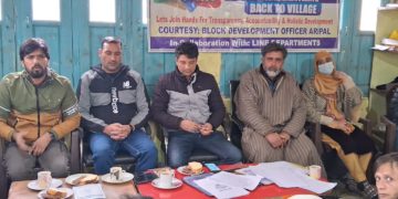 آری پل ترال میں بیک ٹو ولیج 5ویں مرحلے کے تحت کئی پروگرام منعقد