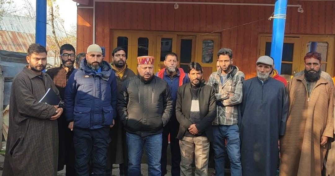 ڈوروکے لوگ کو سمجھ چکے ہیں کہ ان کے ساتھ یہاں کی پارٹیوں نے استحصال کیا:ویر جی صراف