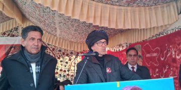 پی ڈی پی کو عدالت میں جانا کوئی مجبوری ہوگی،جب ہم گئے تب وہ نہیں آئے وہ خاموش رہی:عمر عبد اللہ