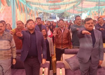 آلوک کمار نے پنچایت گڈوال۔ اے اور بلاک وِجے پورہ میں ’و کست بھارت سنکلپ یاترا‘ میں حصہ لیا