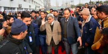 پرنسپل سیکرٹری پاور ڈیولپمنٹ ڈیپارٹمنٹ نے کشتواڑ کے دراب شالہ بلاک میں ’وِکست بھارت سنکلپ یاترا ‘کی قیادت کی