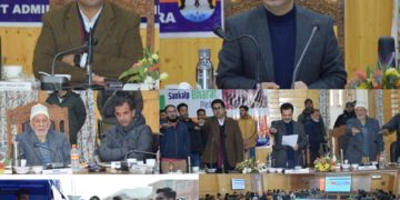 ’ وِکست بھارت سنکلپ یاترا ‘ کمشنر سیکرٹری ایف سی ایس اینڈ سی اے نے کلوسہ بانڈی پورہ میںسپو رٹس ٹورنامنٹ کا اِفتتاح کیااور ثقافتی تقریبات کا مشاہدہ کیا